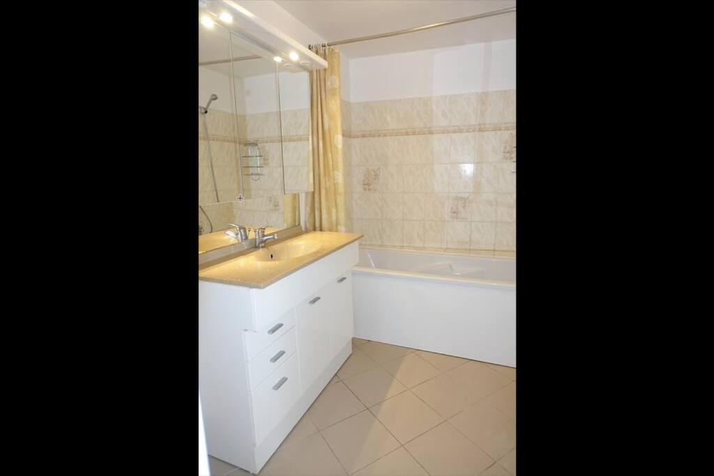 Max1 T2 Avec Terrasse Apartment แซ็ง-วาเลรี-อ็อง-คู ภายนอก รูปภาพ